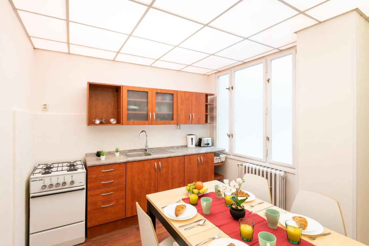 Narodni Apartments Πράγα Εξωτερικό φωτογραφία